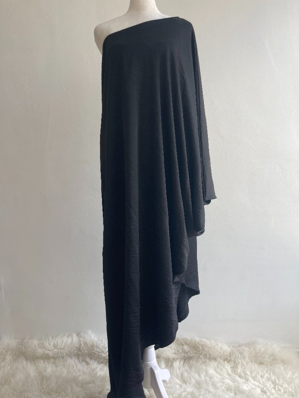 VICI Black Off The Shoulder Flowy Dress